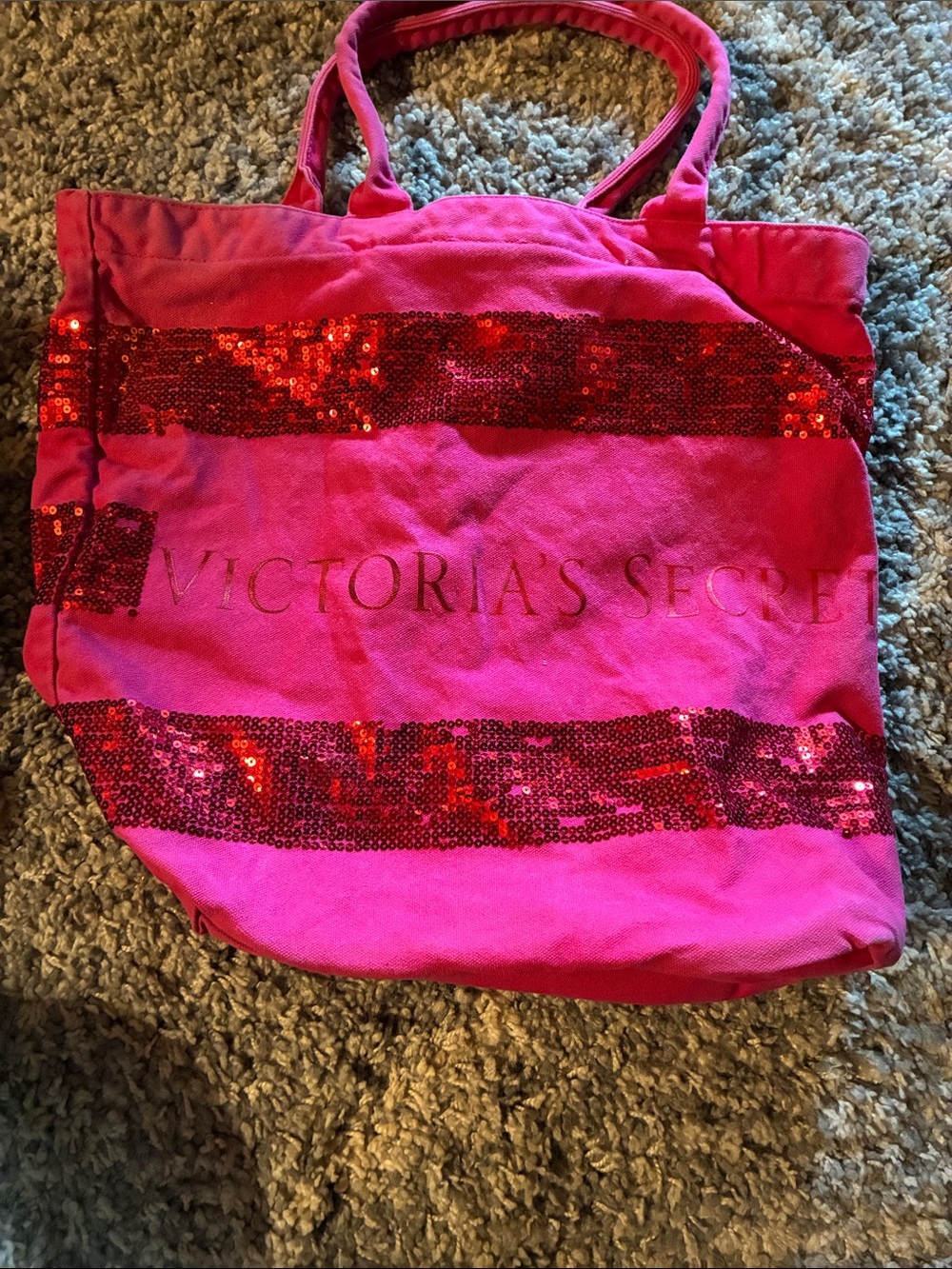 Vs tote bag